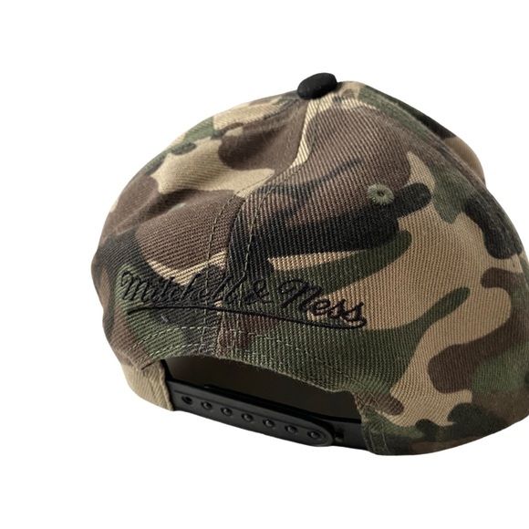 Toronto Raptors Hat - Picture 2 of 2